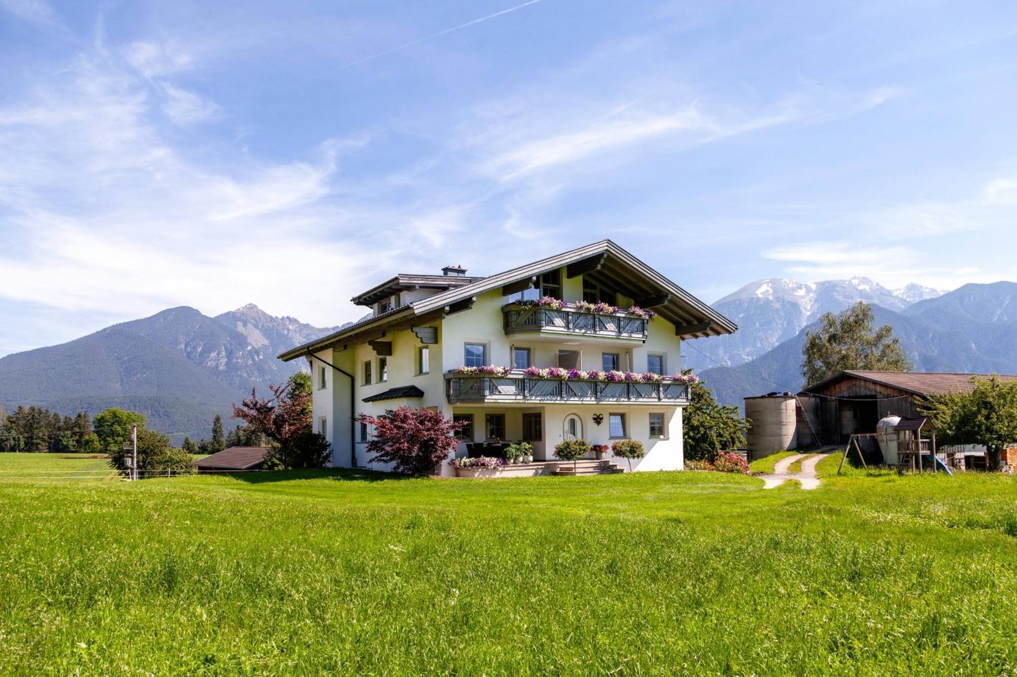 Gaestehaus Weber Oberperfuss Extérieur photo